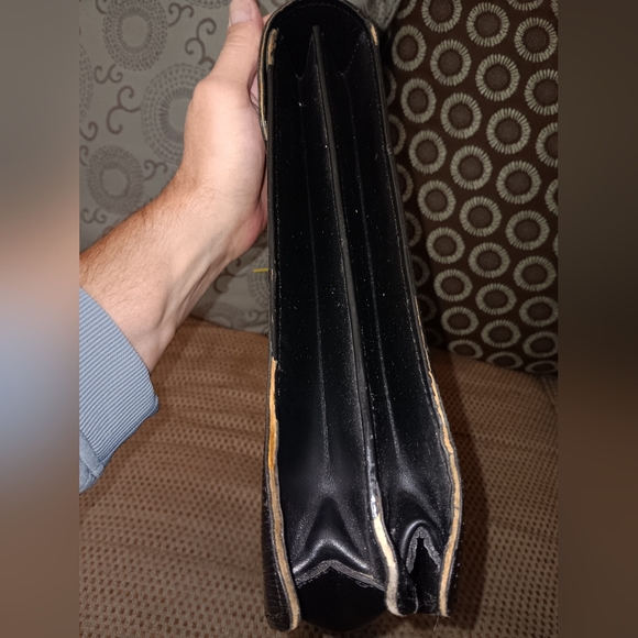 Louis Vuitton black epi briefcase - Picture 5 of 9